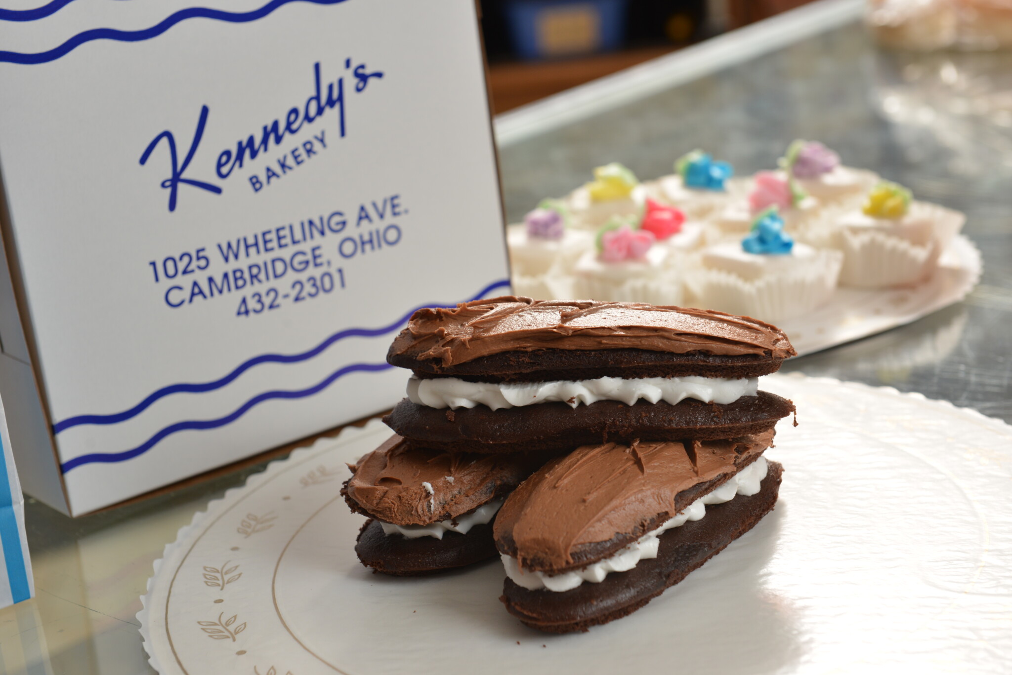 Kennedy's Bakery ''the original'' Cambridge Ohio Guernsey County