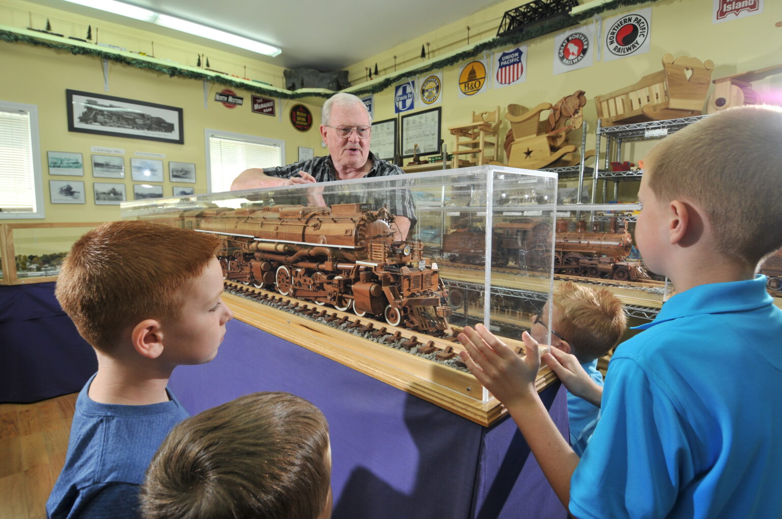 Cambridge Wooden Toy Co. Cambridge Ohio Guernsey County